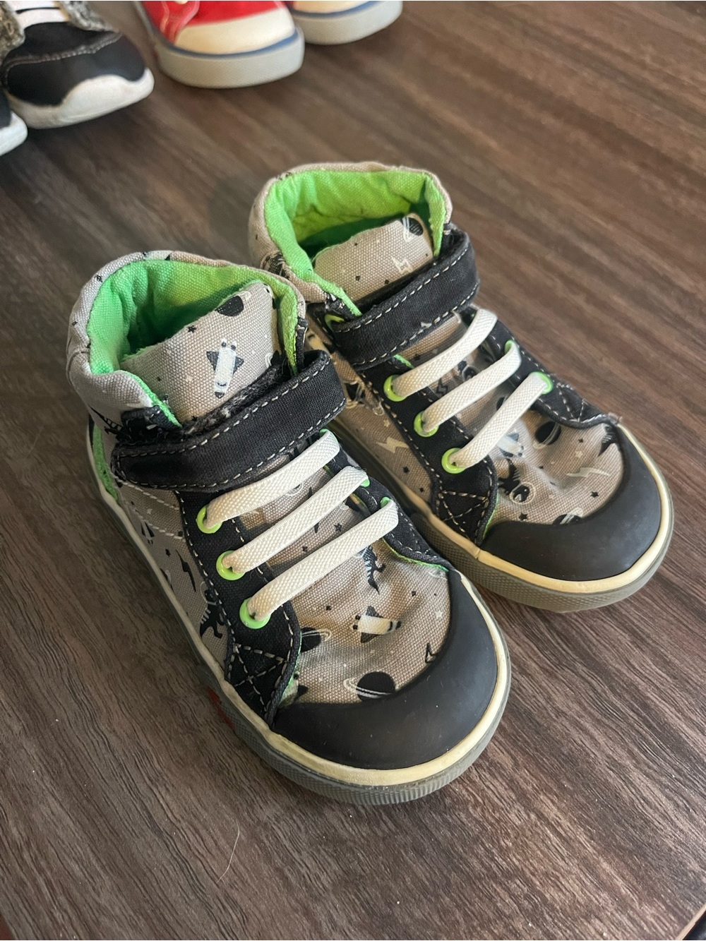 See Kai Run High Top Sneakers Size 8 Toddler
